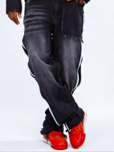 Load image into Gallery viewer, Flared Heritage Black Jeans